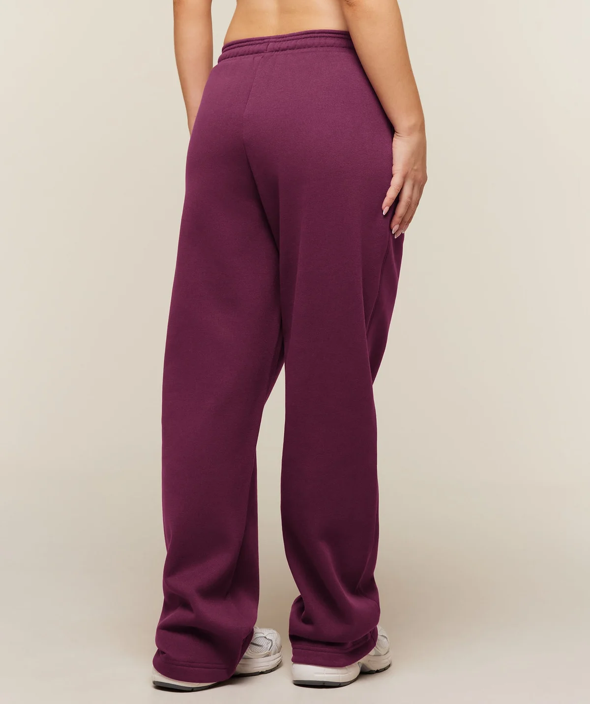 Pantalón Jogger Cosy Luxe Straight Leg
