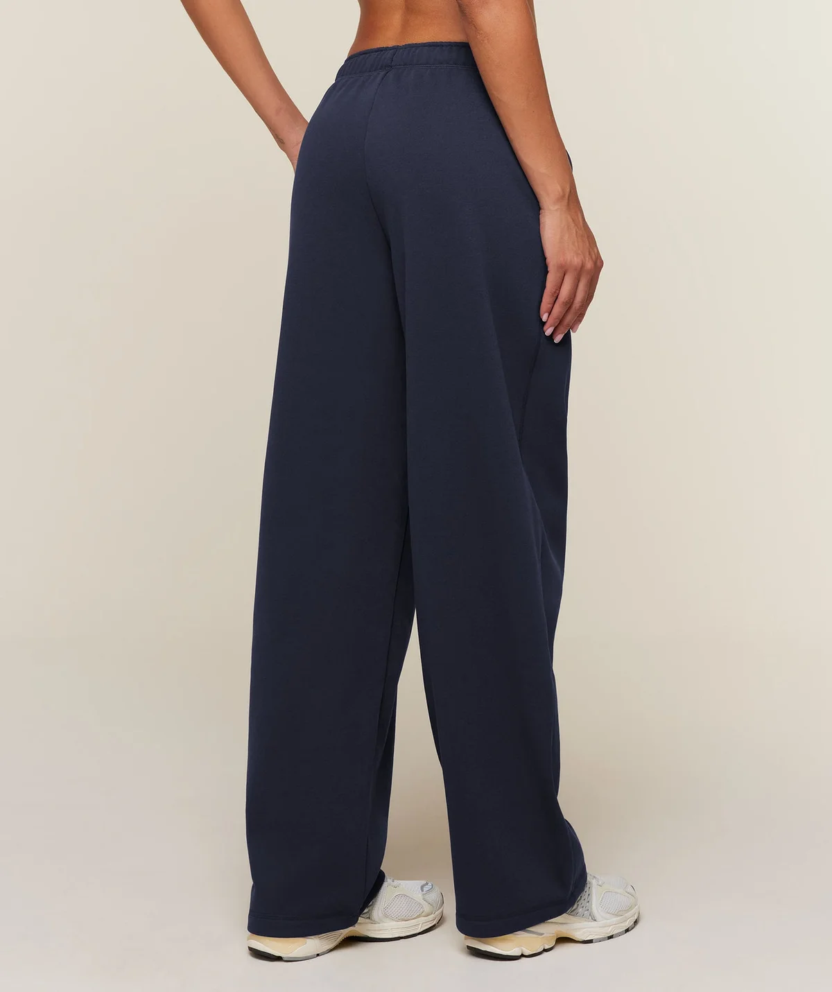 Pantalón Jogger Cosy Luxe Campus