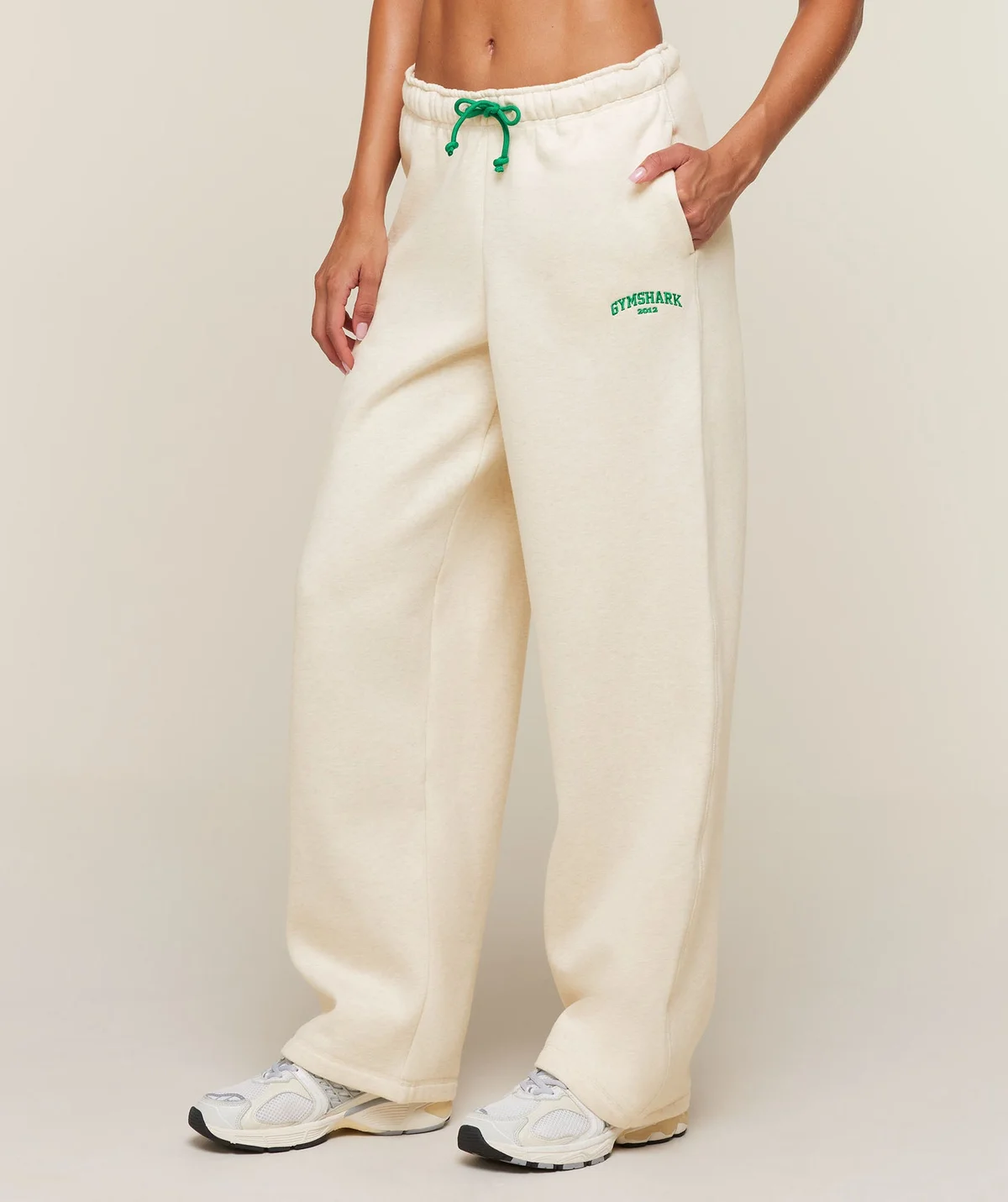 Pantalón Jogger Cosy Luxe Campus - imagen 3