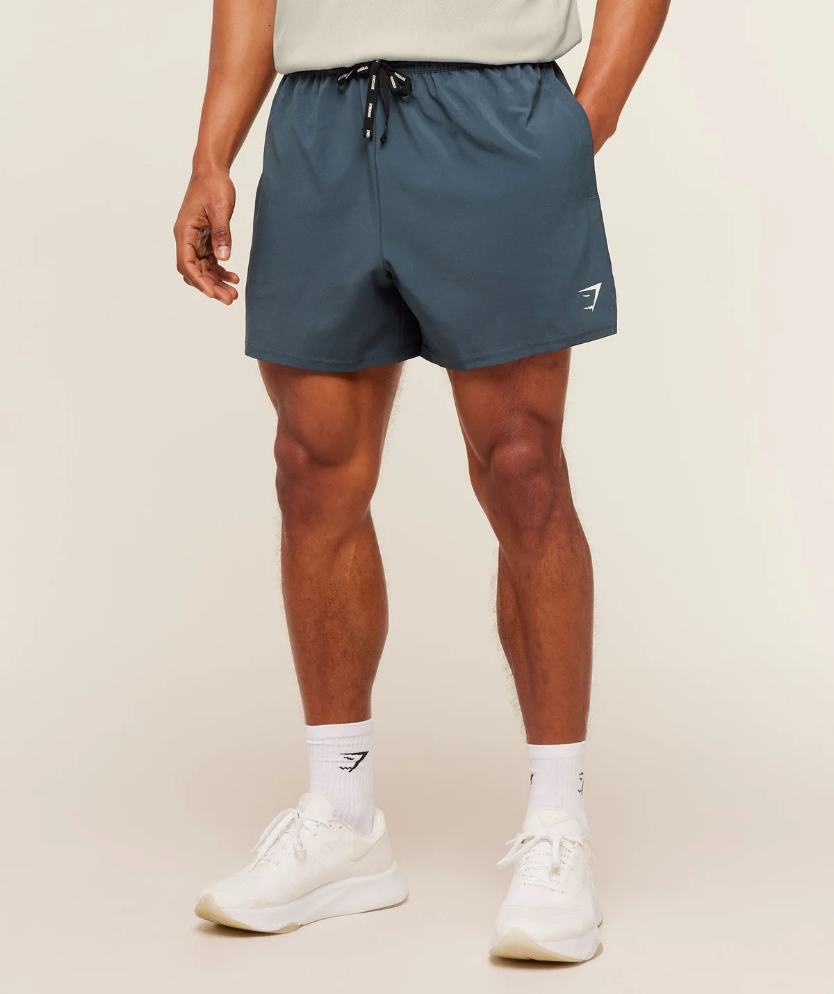 Shorts Train
