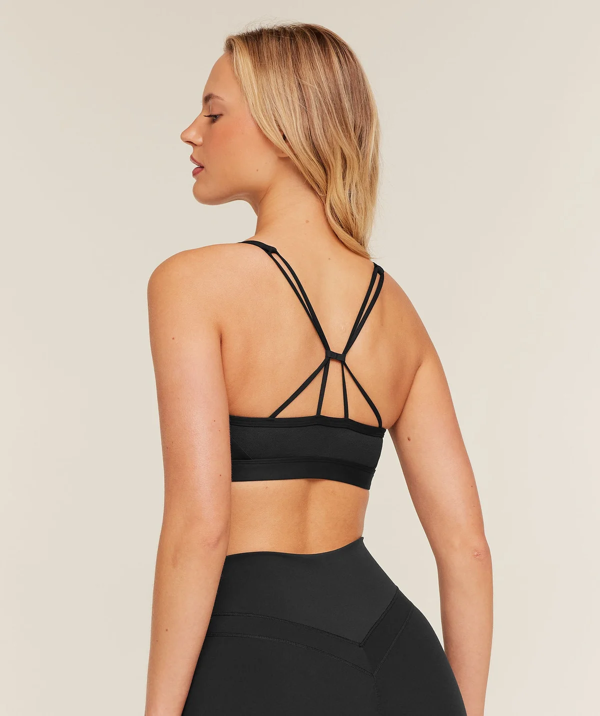 Top Deportivo Ruched Strappy
