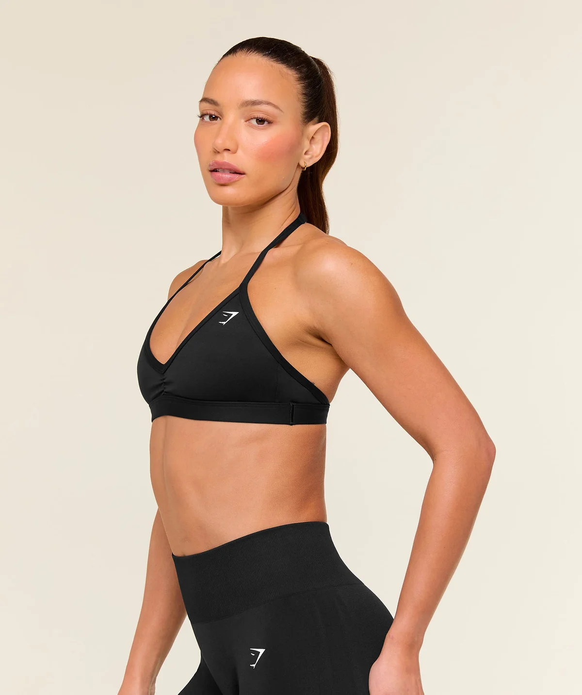 Top Deportivo Halter Minimal - imagen 3