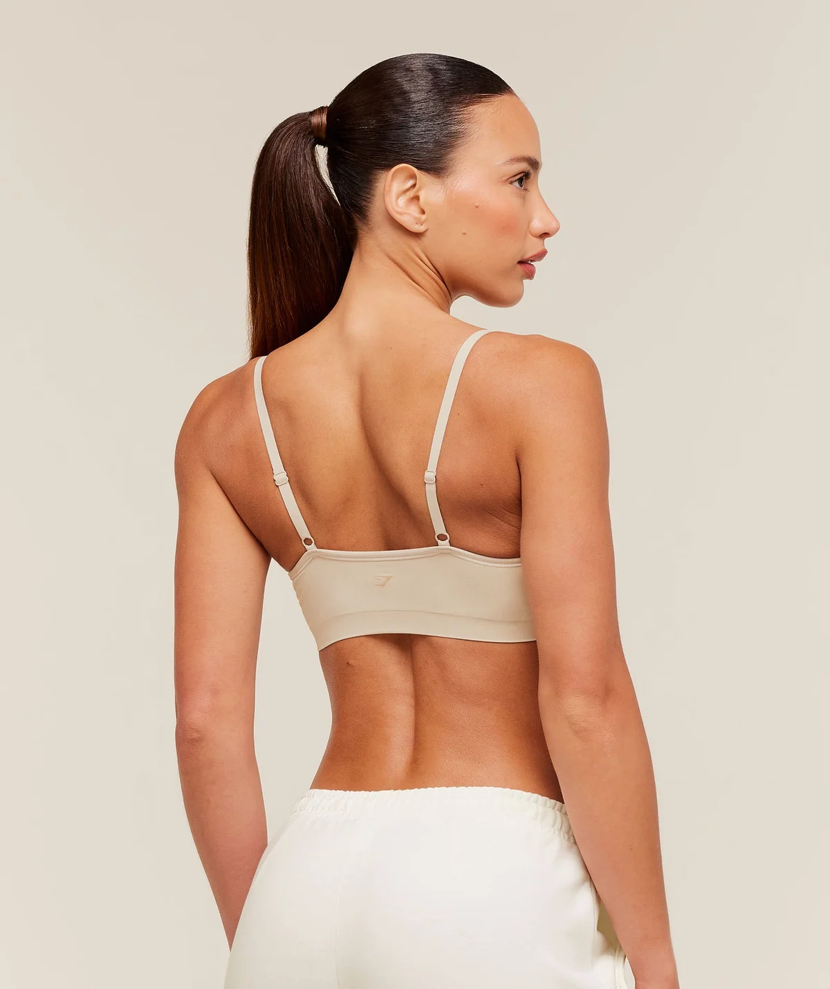 Top Deportivo V-Neck FeatherForm