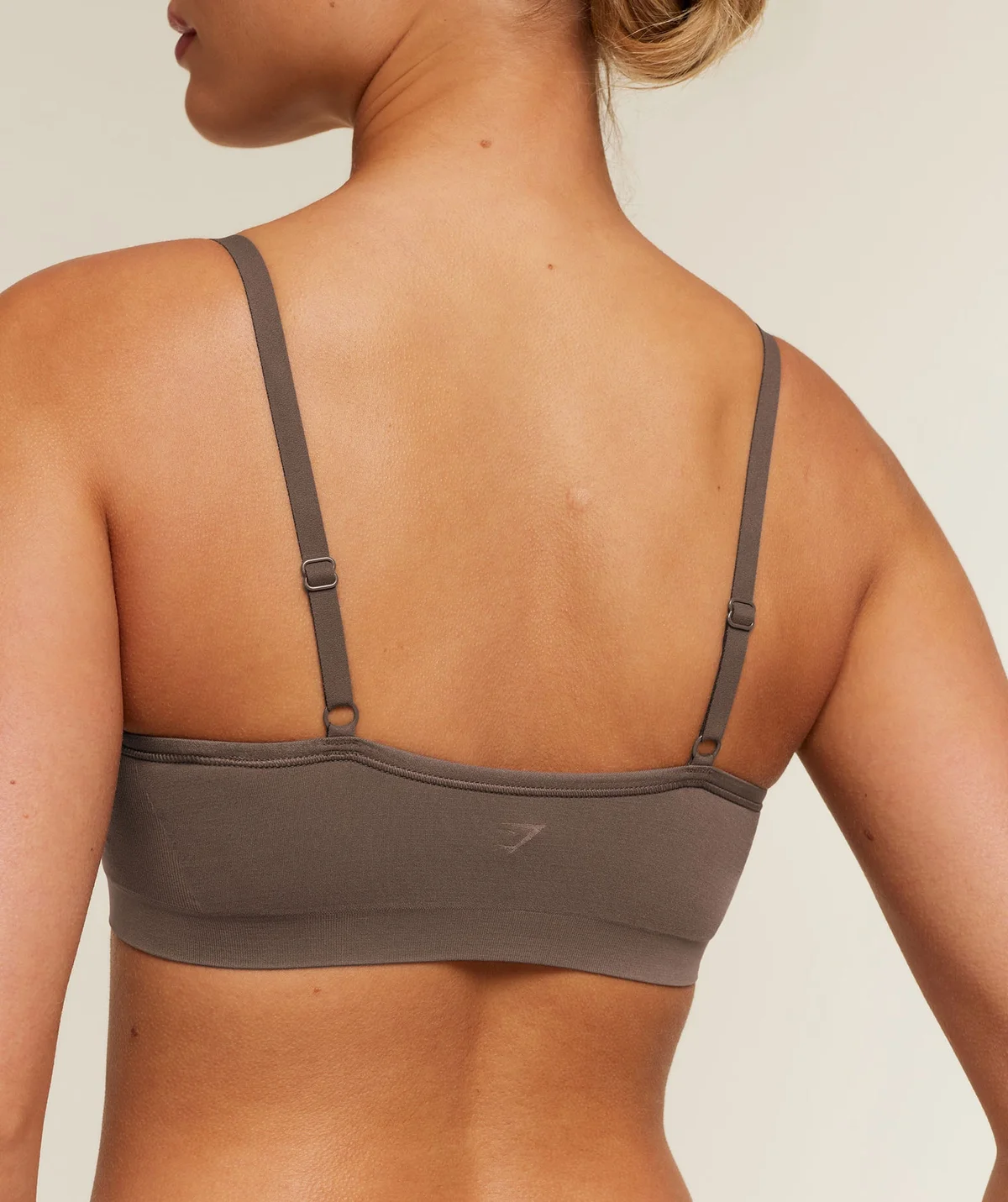 Top Deportivo V-Neck FeatherForm - imagen 6