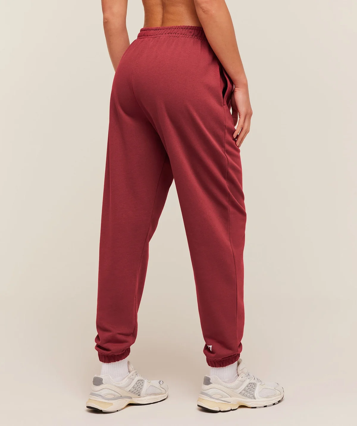Pantalón Jogger Strength and Fitness Crest Graphic - imagen 2