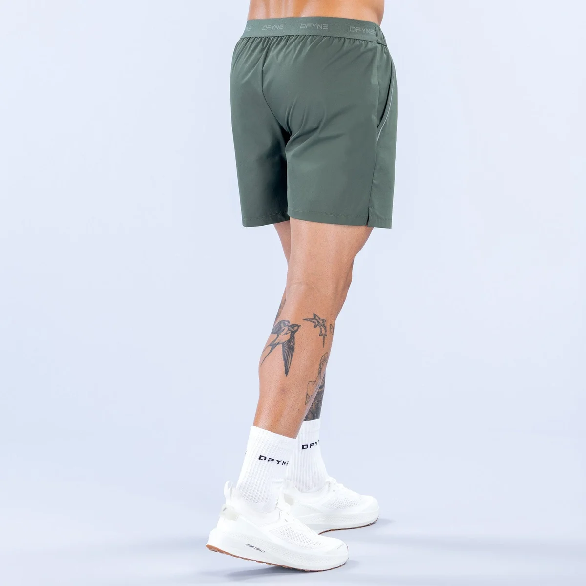 Shorts de Entrenamiento Charge de 6 Pulgadas