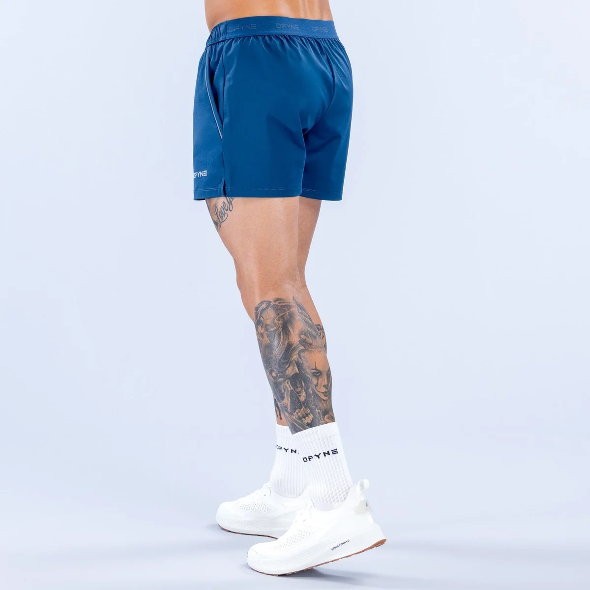 Shorts de Entrenamiento Charge de 4 Pulgadas - imagen 4
