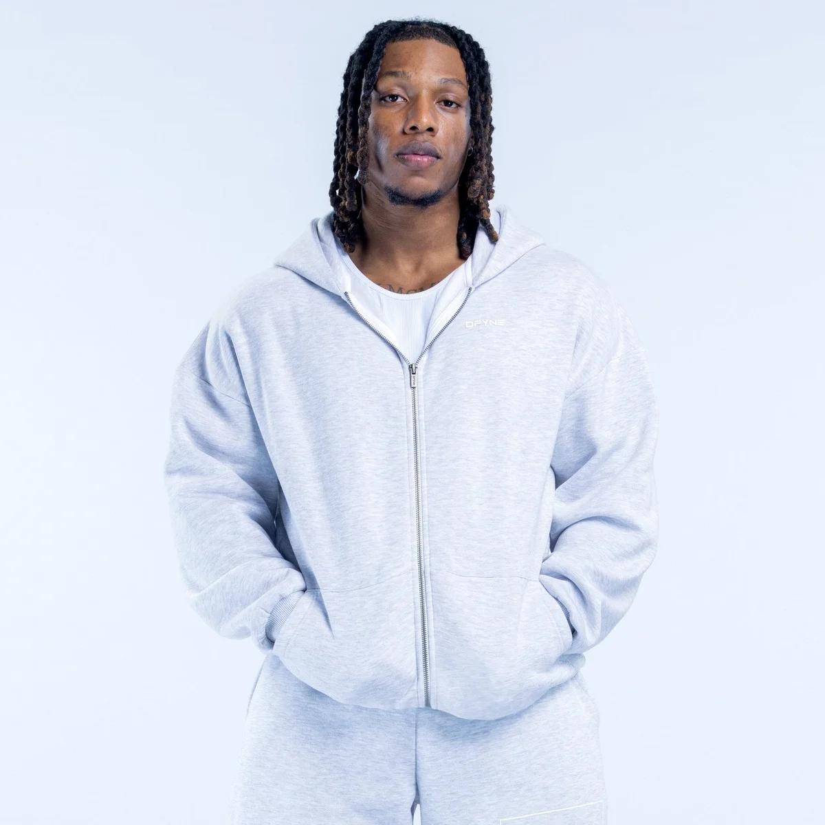 Sudadera Recharge con Cierre y Capucha