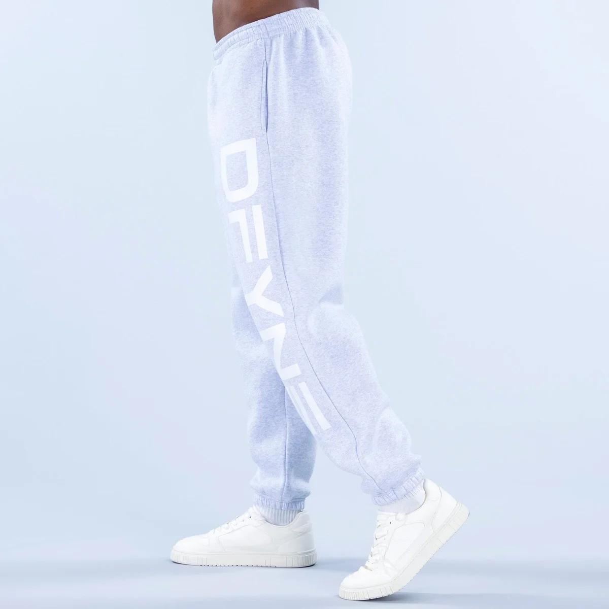 Pantalón Jogger Signature con Puños - imagen 4