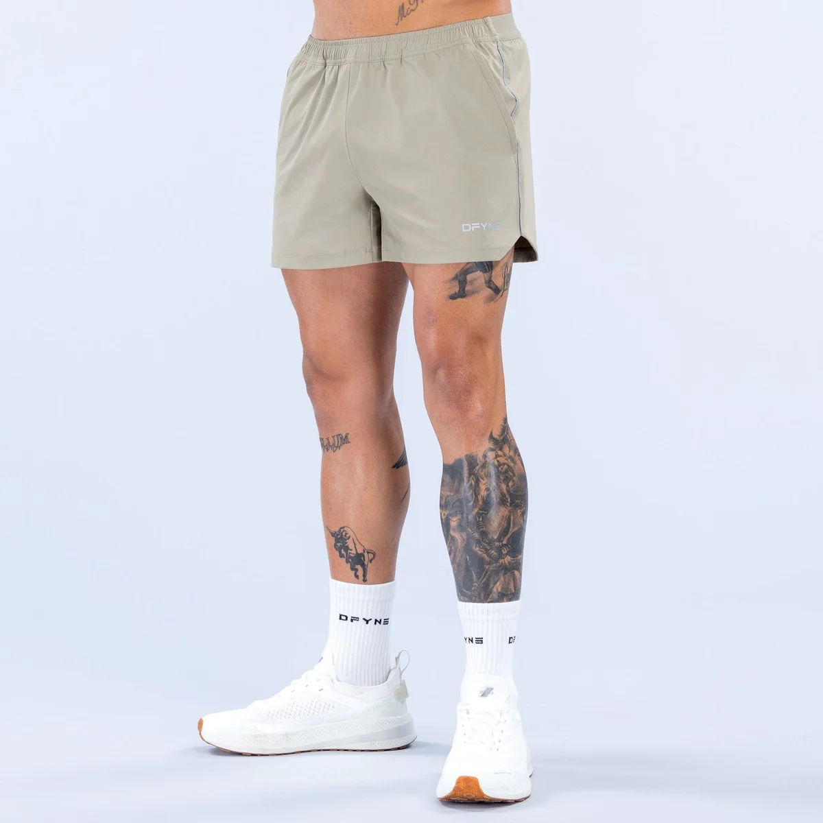 Shorts de Entrenamiento Charge de 4 Pulgadas