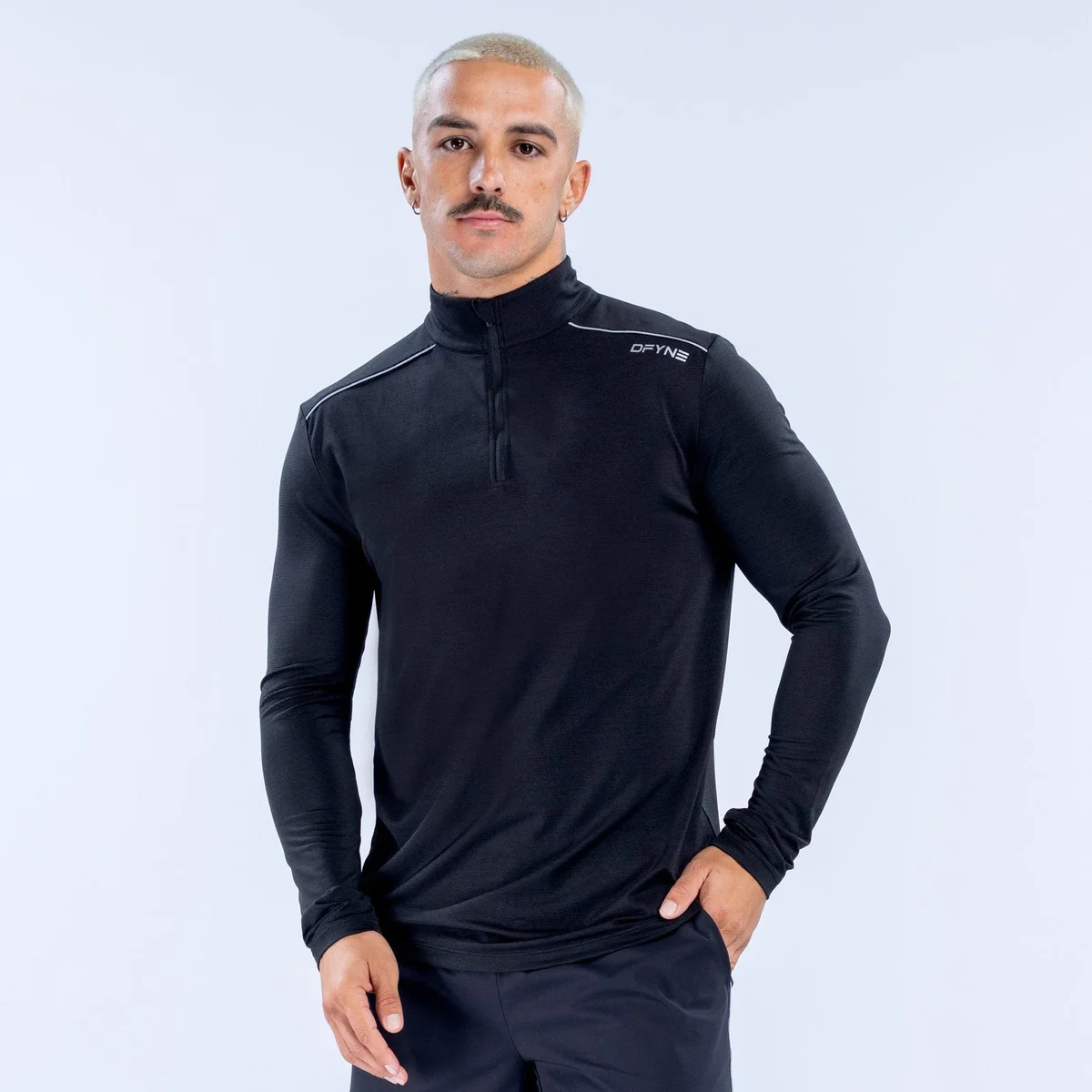 Camiseta Charge con Cierre Parcial