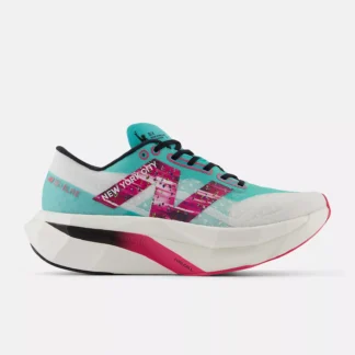 Zapatillas FuelCell SuperComp Elite V4 del Maratón TCS de NY para mujer