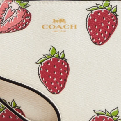 Bolso de mano con cremallera en las esquinas y estampado de fresas - Imagen 4
