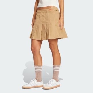 women’s  pleated skirt