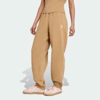 women’s  essentials fleece loose joggers
